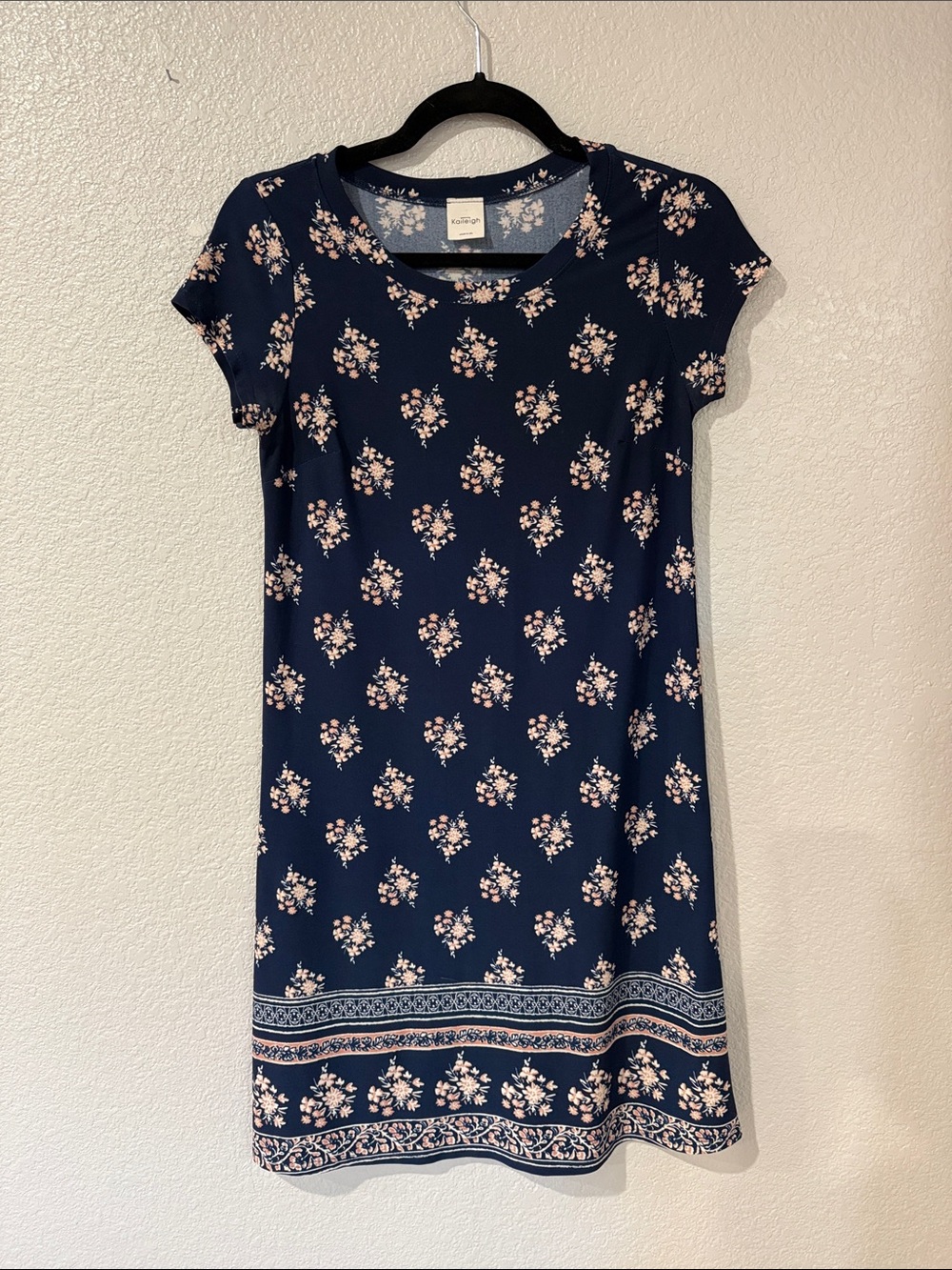 Kaileigh Navy Blue Floral Short-Sleeve Dress